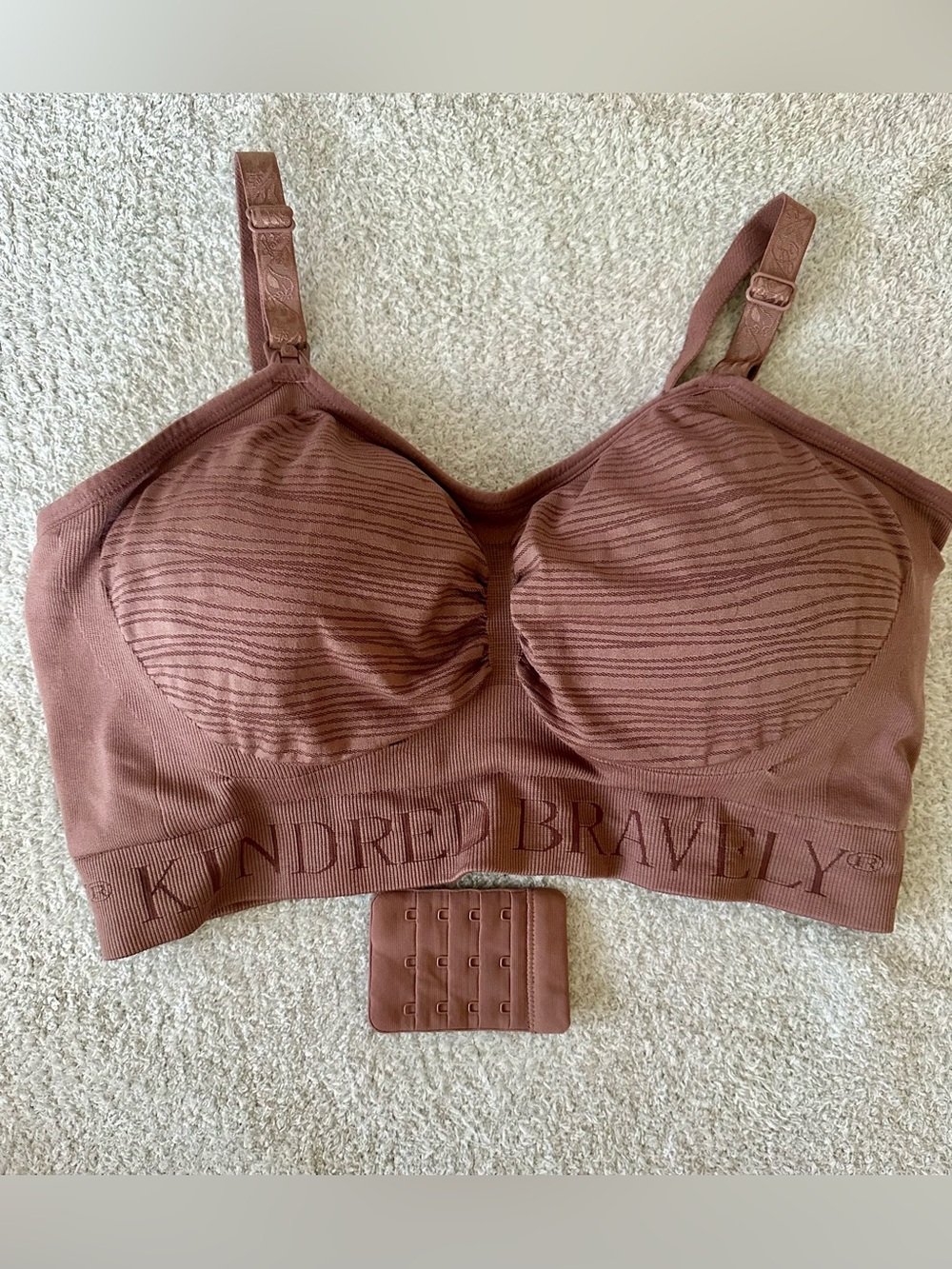 Kindred Bravely Dusty Brown Seamless Maternity & Nursing Bra NWOT